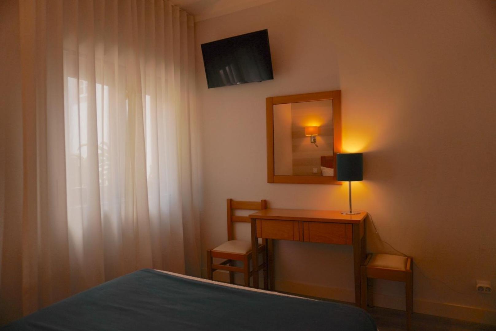 Hotel Dom Lourenco アレイア・ブランカ エクステリア 写真